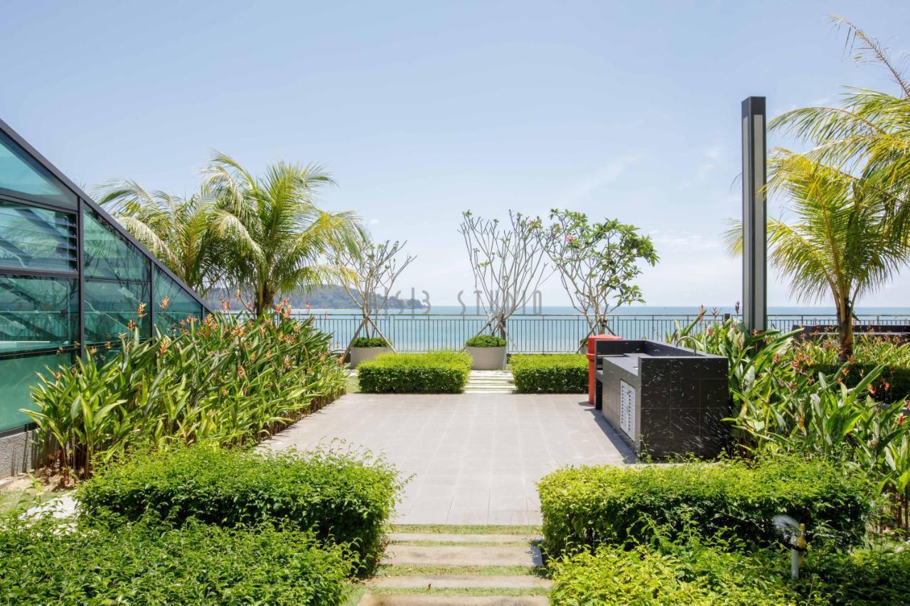 Aisi3 Seaview At Tanjung Lumpur Apartment *